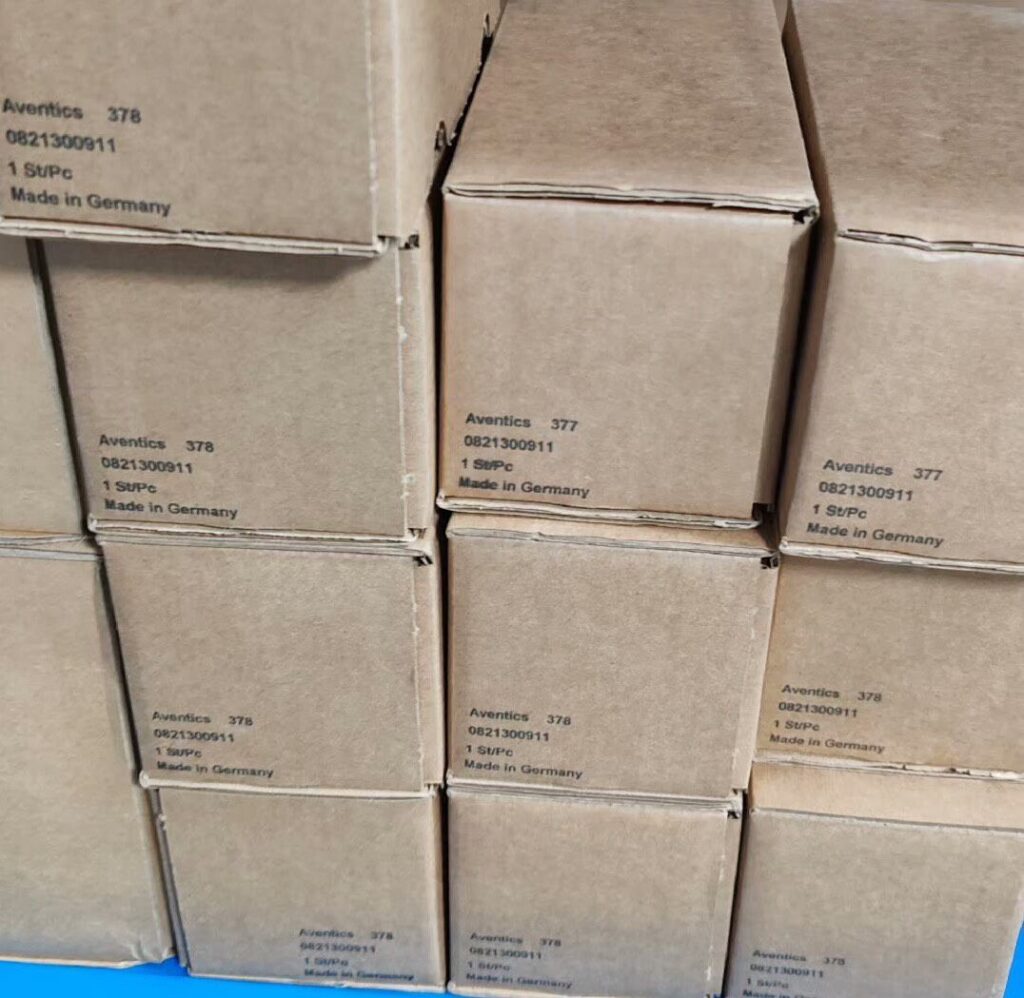 Aventics 0821300911 Pneumatic Valve thumbnail