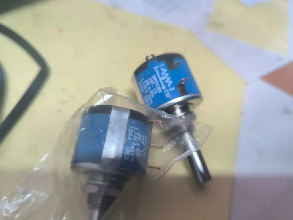 Midori Precisions HP-18 Potentiometer