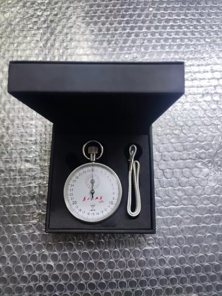 C12 504 Mechanical Stopwatch thumbnail