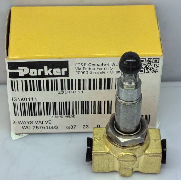 Parker 131K0111 Pneumatic Valve thumbnail