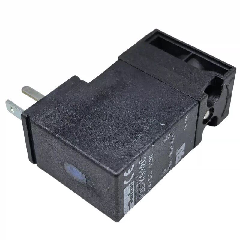 Parker P2E-KS32C0 Pneumatic Valve thumbnail