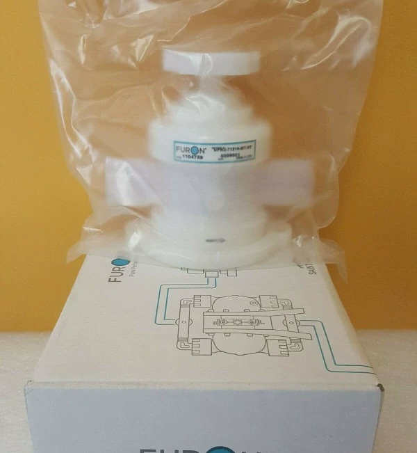 Saint-Gobain UPM2-71216-MT-HT High-Purity Process Valve thumbnail