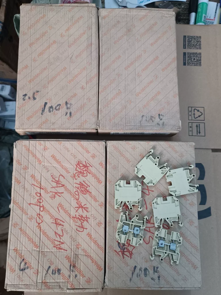 Weidmuller SAK4/EN Terminal Block thumbnail