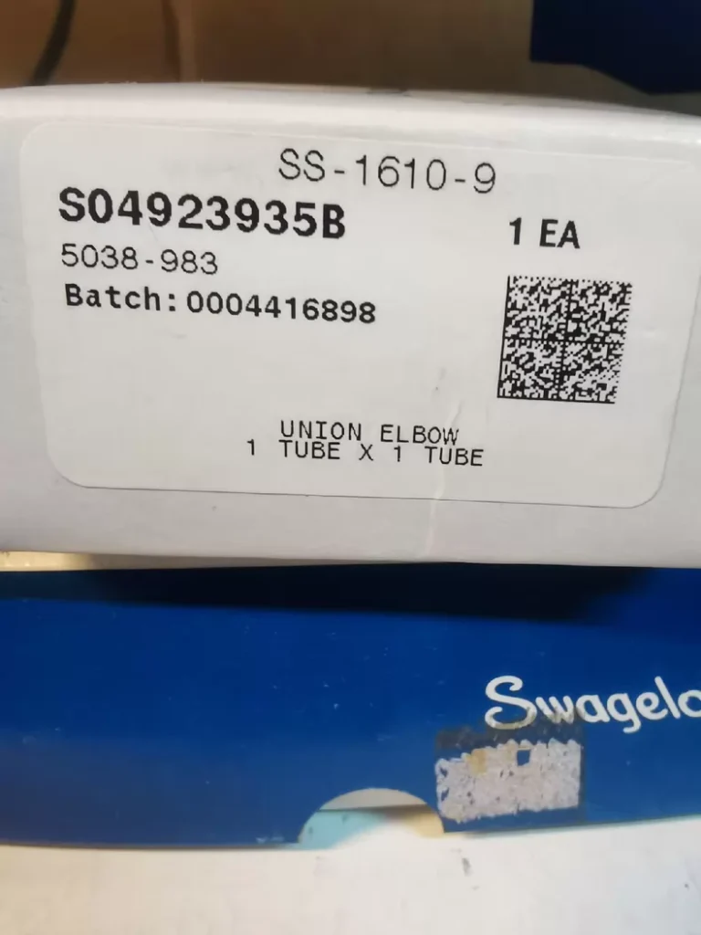 Swagelok SS-1610-9 Fitting