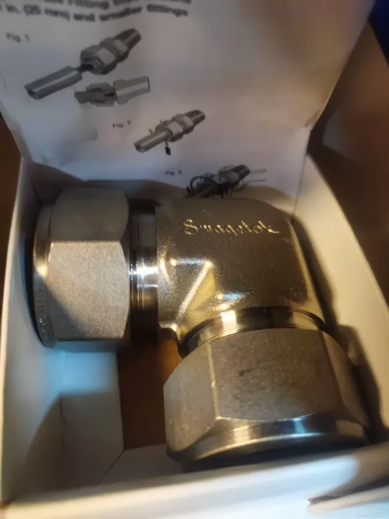 Swagelok SS-1610-9 Fitting thumbnail