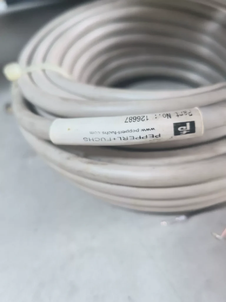 Pepperl+Fuchs 9416-10M-12P-AVM Industrial Cable