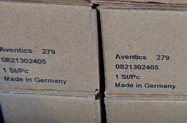 Aventics 0821302405 Pneumatic Valve thumbnail