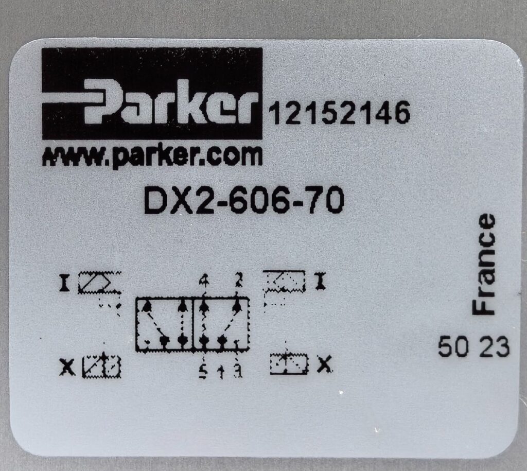 Parker DX2-606-70 Solenoid Valve thumbnail