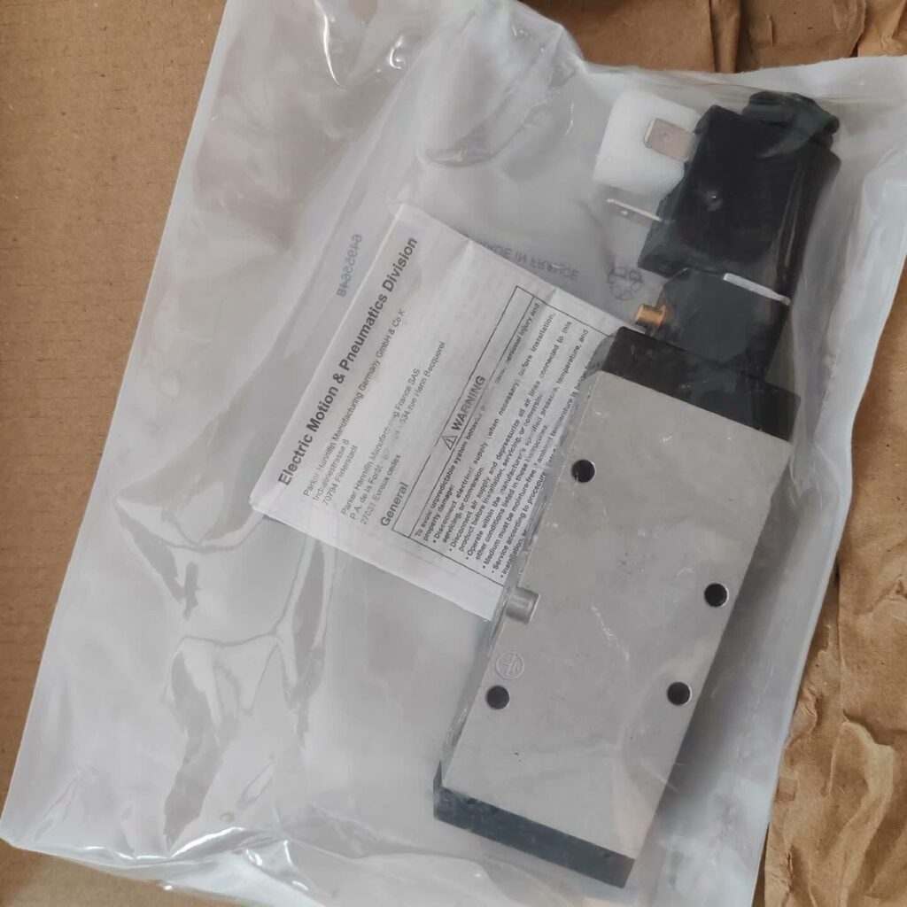 Parker P2LBX512ESNDDB49 Pneumatic Valve thumbnail