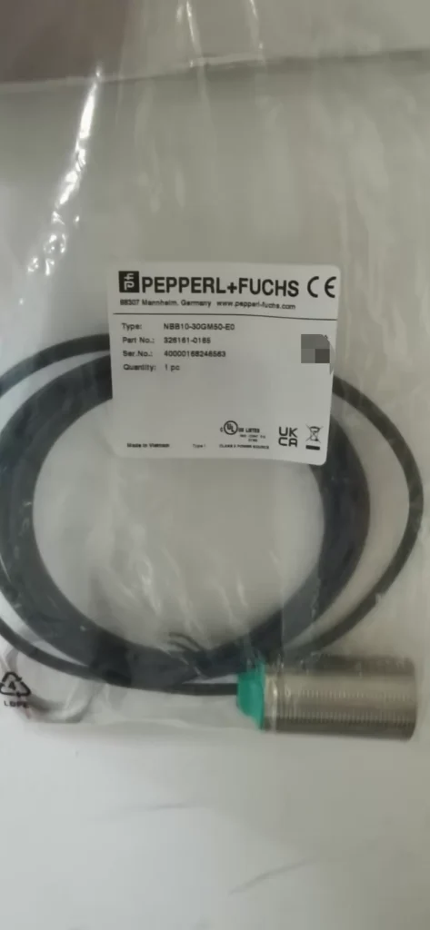 Pepperl+Fuchs NBB10-30GM50-E0 Sensor