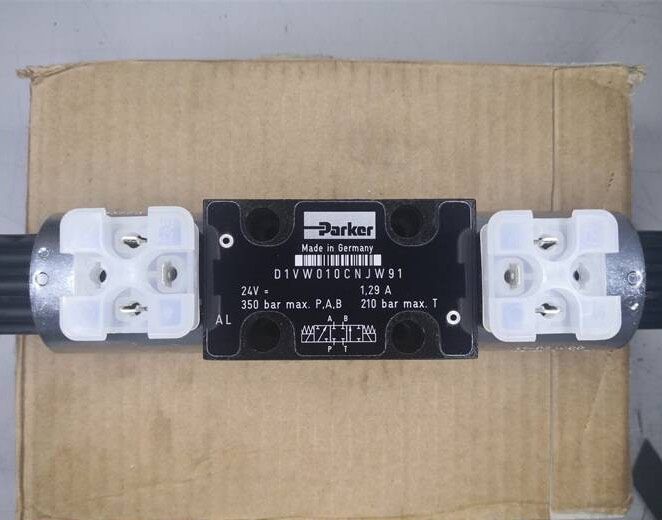 Parker D1VW010CNJW91 Solenoid Valve thumbnail