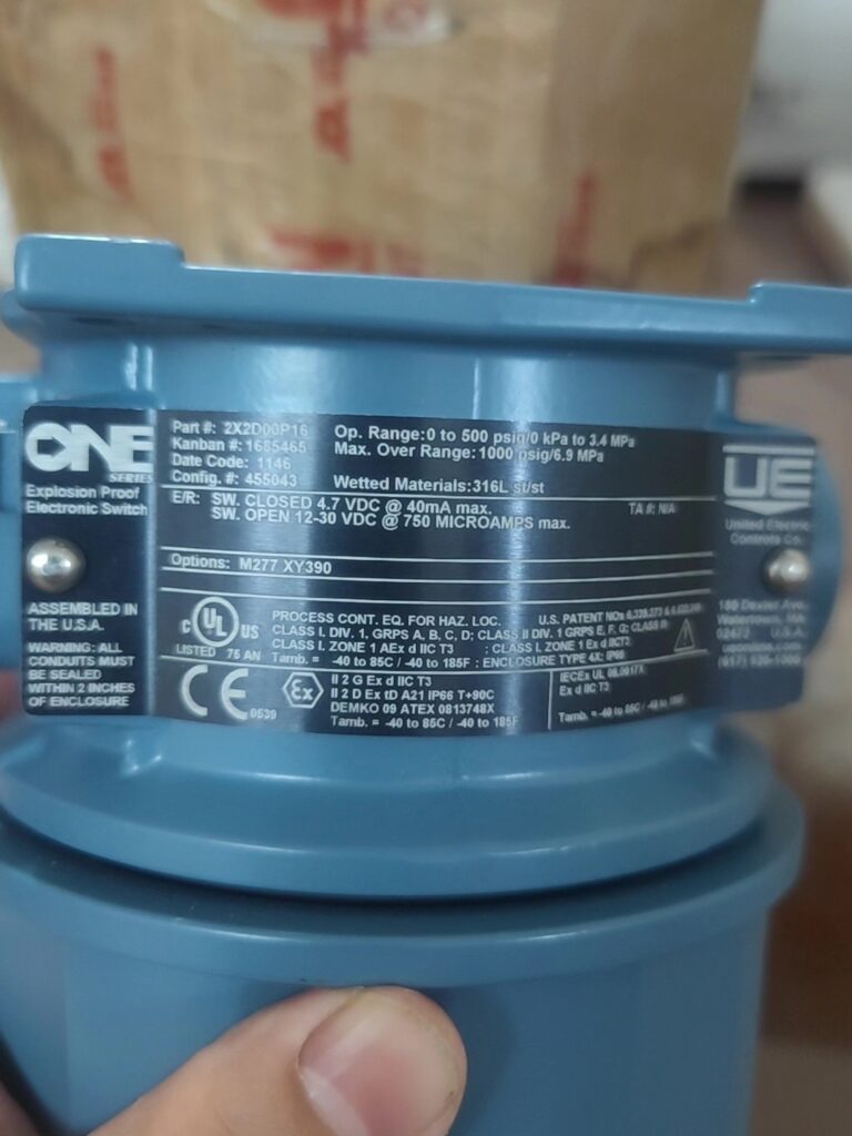 UE 2X2D00P16 Pressure Switch thumbnail