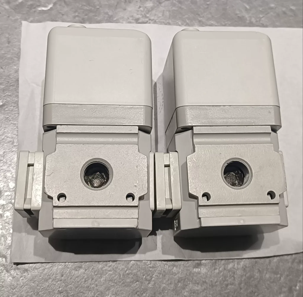 CKD EVR-2600-08-E2 Valve thumbnail