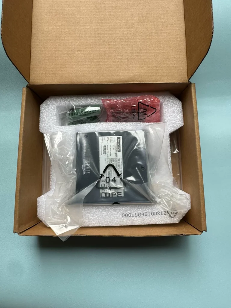 Advantech ECU-1051TL-R10AAE Gateway thumbnail