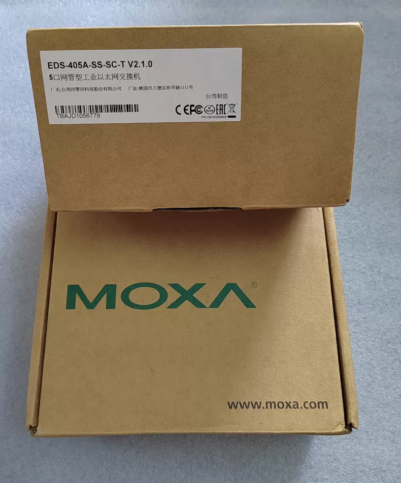 MOXA EDS-405A-SS-SC-T Network Switch