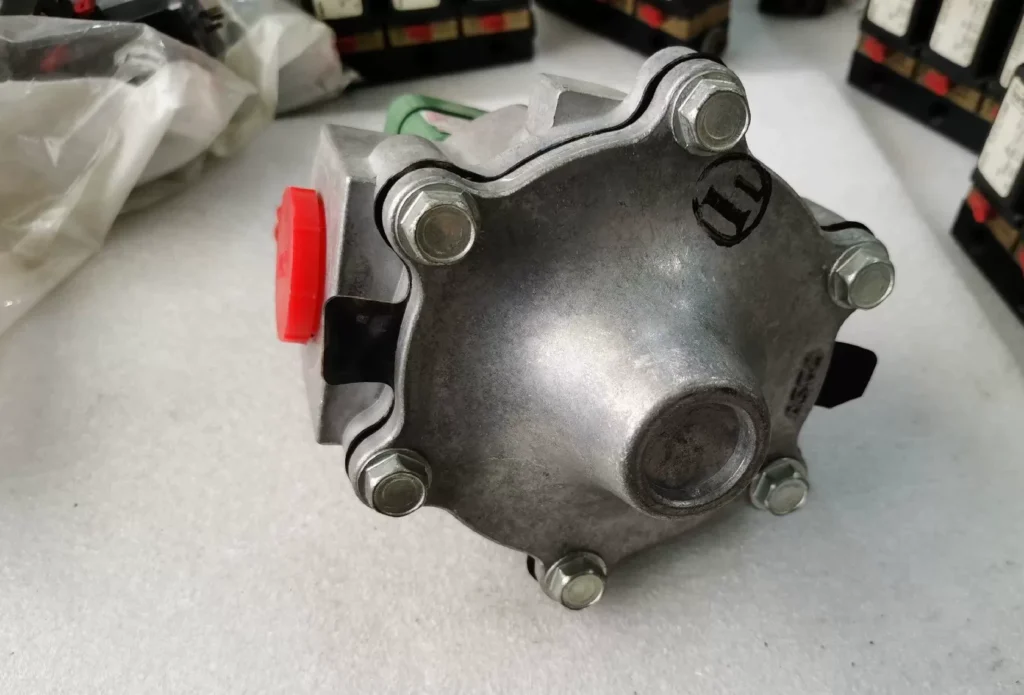 ASCO Solenoid Valve 8215C053 thumbnail