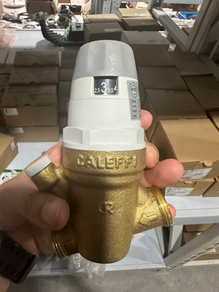 Caleffi 535040 Pressure Regulator thumbnail