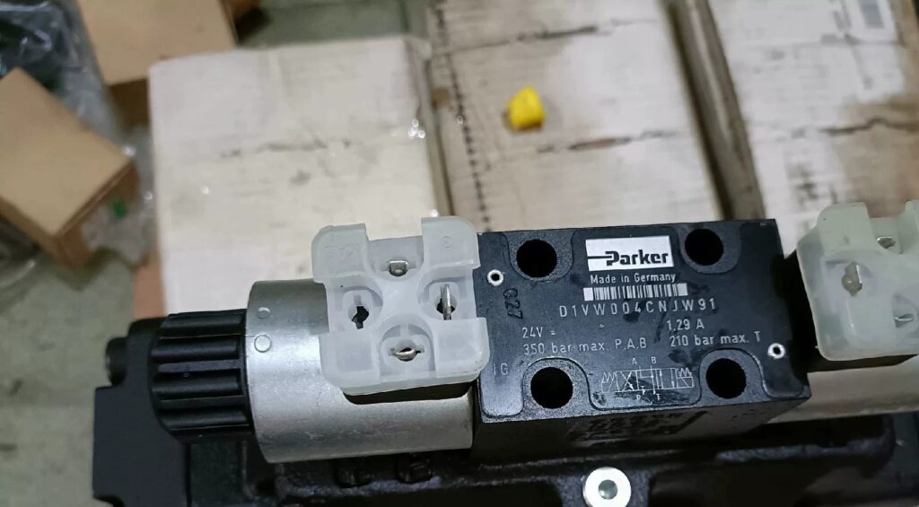 Parker Valve D81VW001C4NJW91 thumbnail