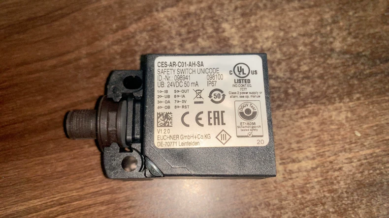 EUCHNER CES-AR-C01-AH Safety Switch