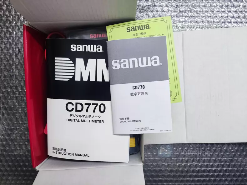 SANWA CD770 Digital Multimeter thumbnail