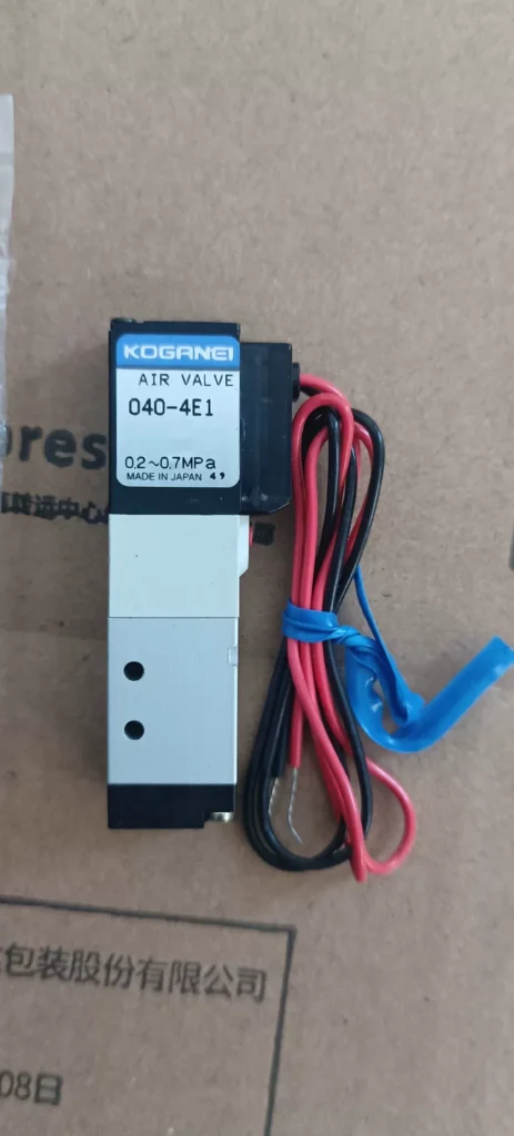 Koganei 040-4E1 Solenoid Valve