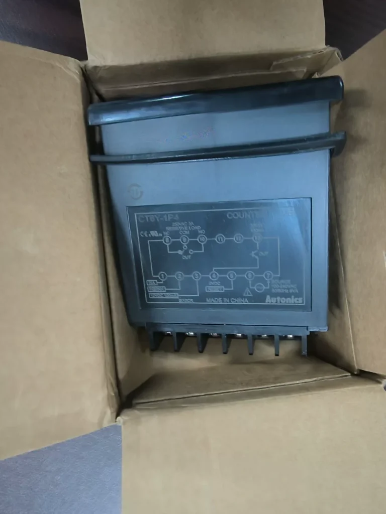 Autonics CT6Y-1P4 Counter