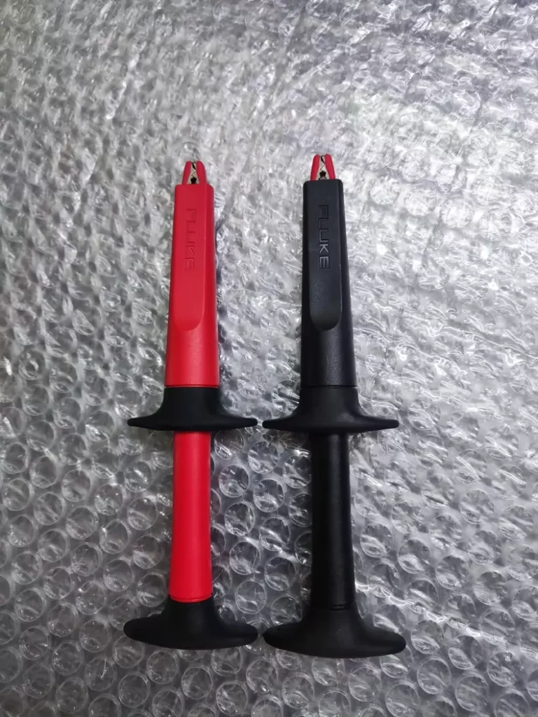 FLUKE AC220 Alligator Clips thumbnail