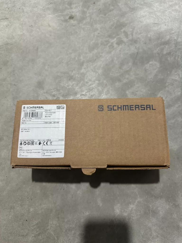 Schmersal 131058059 Proximity Switch thumbnail