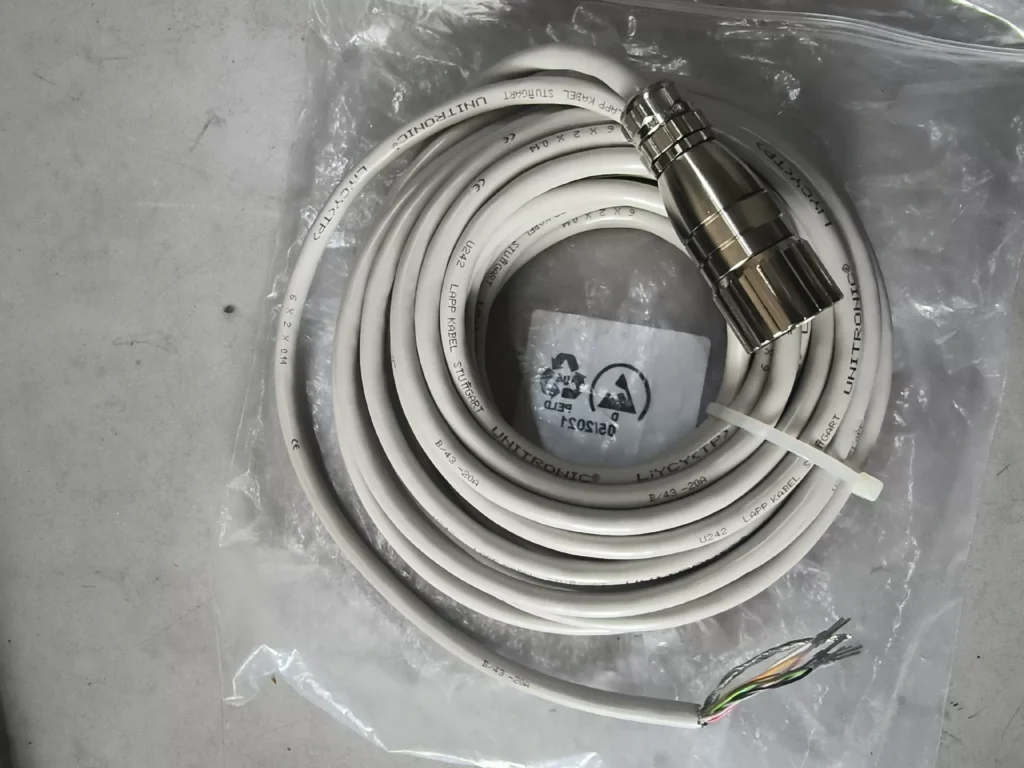 Pepperl+Fuchs 10M-12P-AVM Rotary Encoder thumbnail