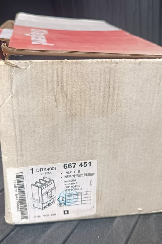 Legrand DRX400F Molded Case Circuit Breaker thumbnail