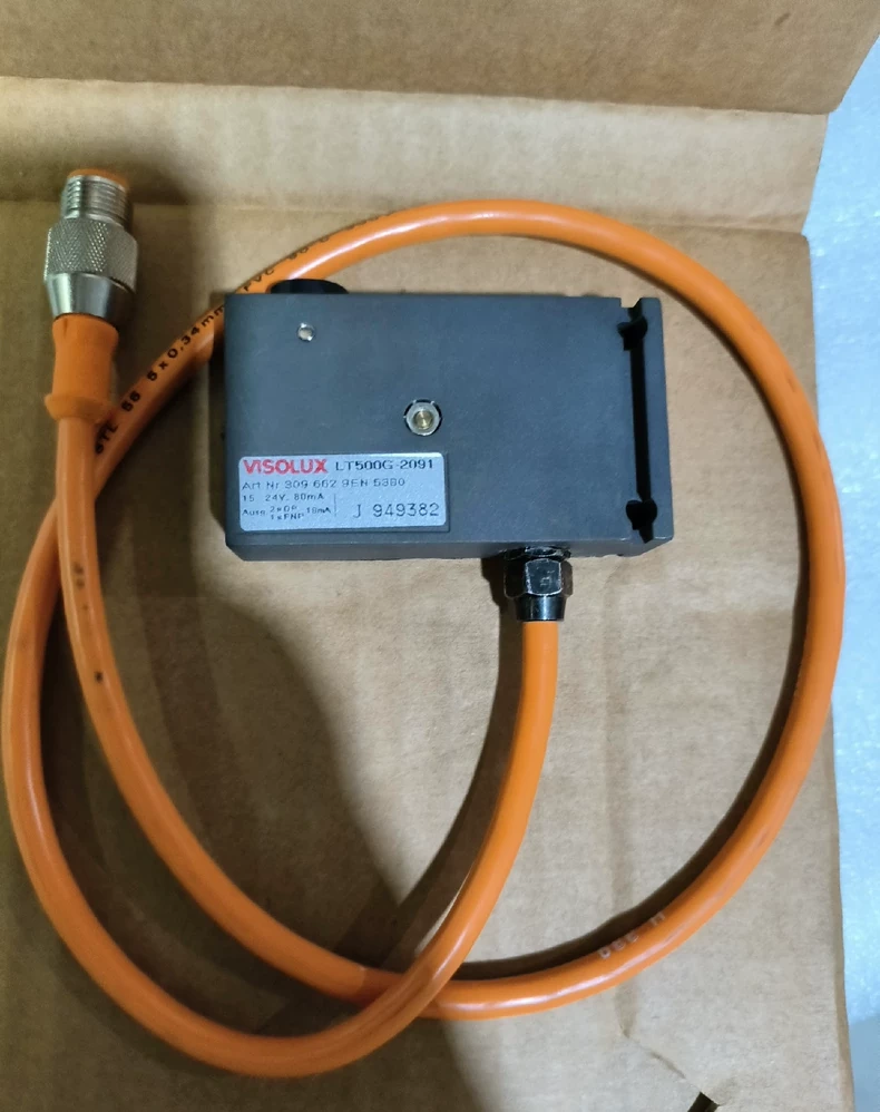 Pepperl+Fuchs Photoelectric Sensor LT500G-2091 thumbnail