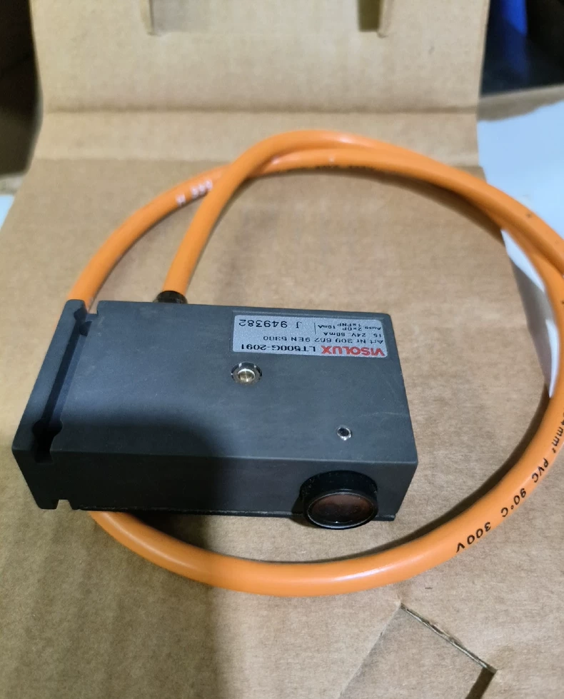 Pepperl+Fuchs Photoelectric Sensor LT500G-2091 thumbnail