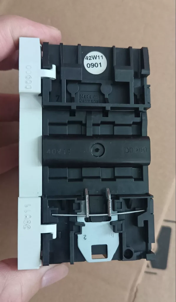 Eaton PKZM0-10-SC Circuit Breaker