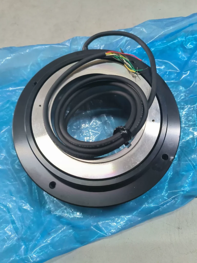 MTL Microtech Laboratory MEH-130-512PE Hollow-Shaft Rotary Encoder thumbnail
