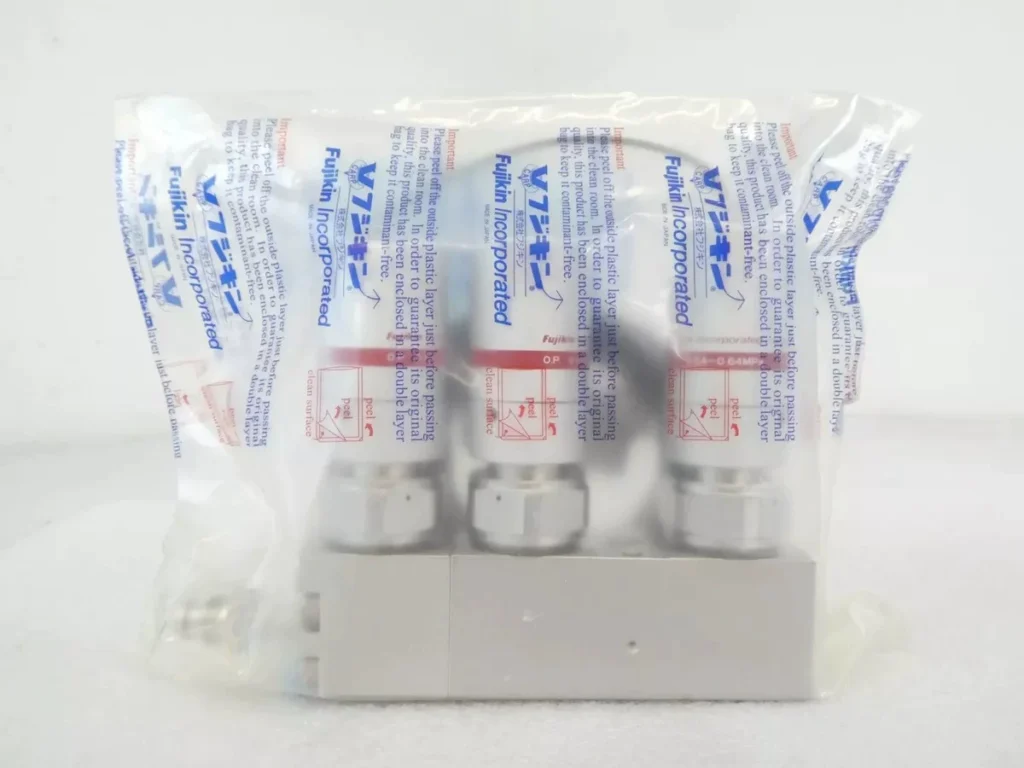 Fujikin FBDAL-RS200-9.52X6.35 High-Purity Process Valve