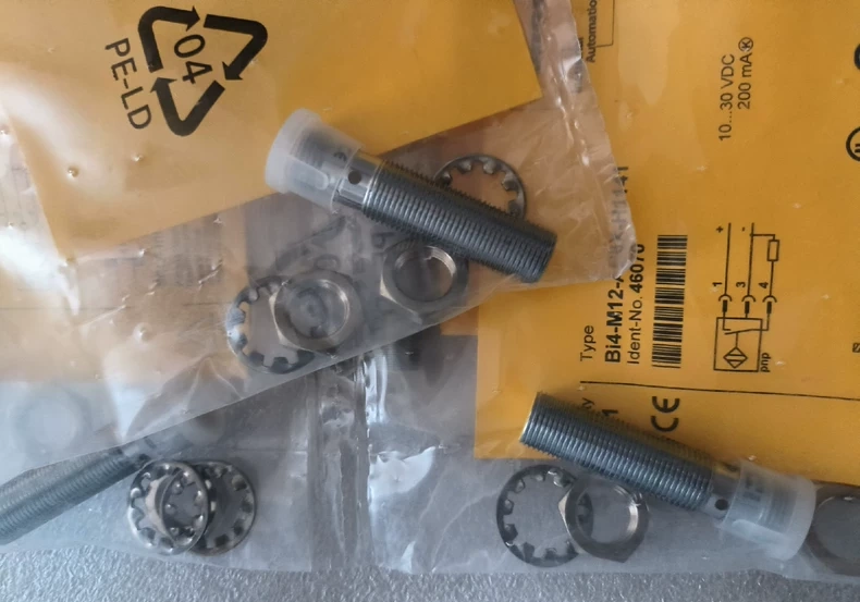 TURCK Proximity Sensor BI4-M12-AP6X-H1141 thumbnail