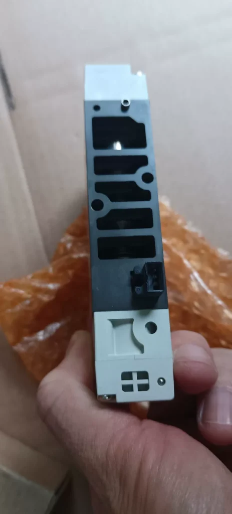 CKD W4GB419-M-3 Solenoid Valve thumbnail