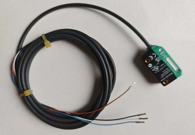 Pepperl+Fuchs Photoelectric Sensor OBT300-R100-2EP-IO-L thumbnail