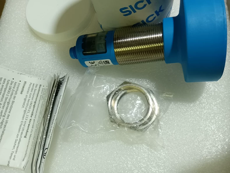 SICK Ultrasonic Sensor UM30-215113 thumbnail