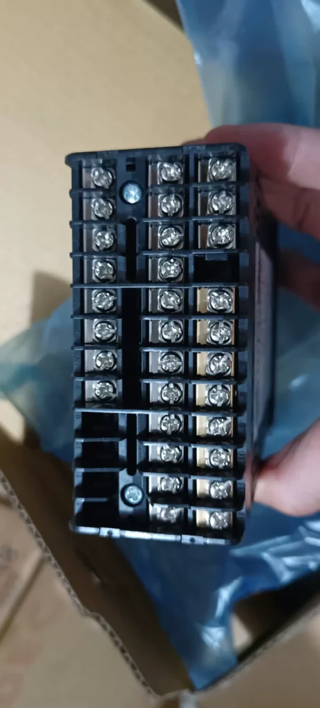 Azbil C45A2A2C000300 Temperature Controller thumbnail