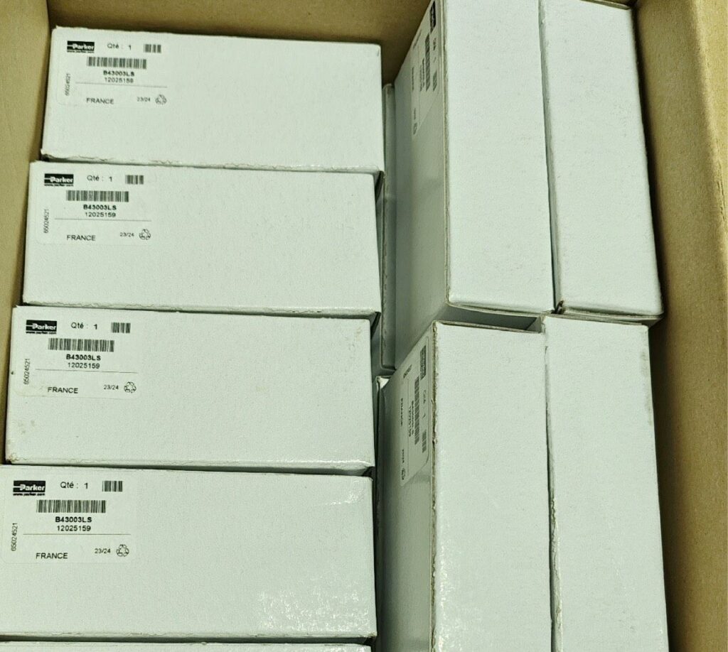 Parker B43003LS Pneumatic Valve thumbnail
