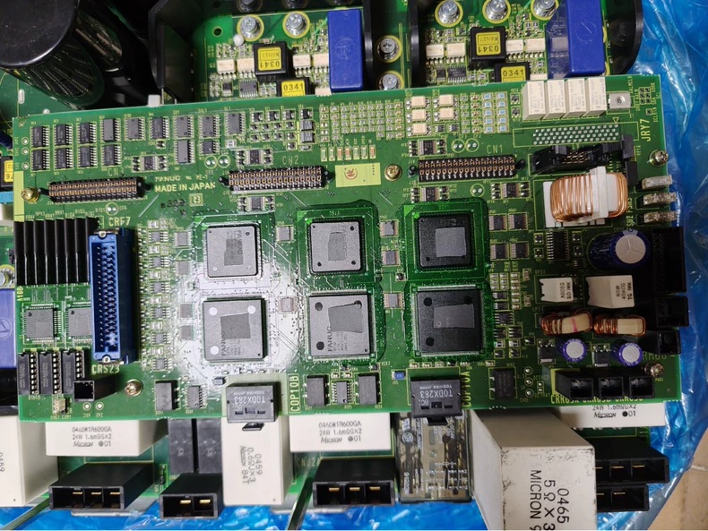 FANUC Robot Servo Control Module A06B-6105-H002 thumbnail