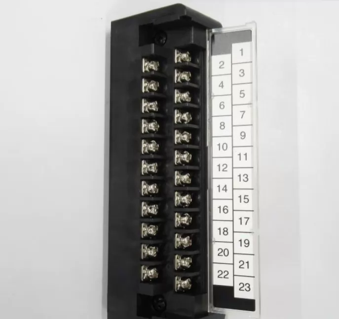 Yaskawa JAMSC-120DDI34330 PLC Module thumbnail