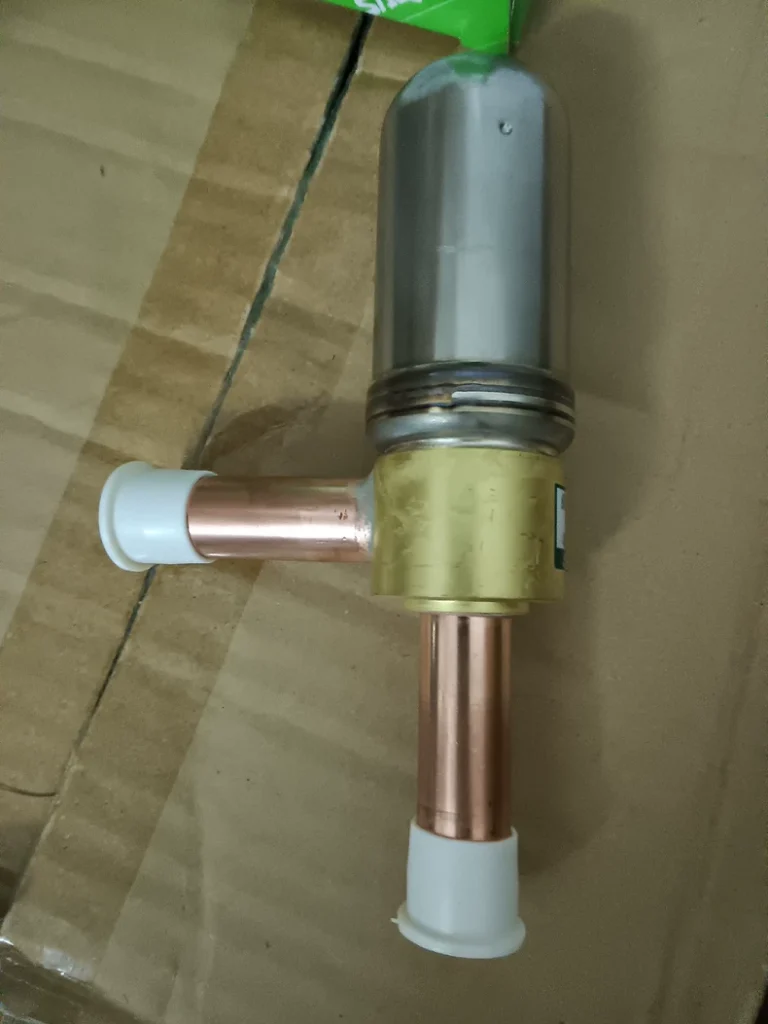 Saginomiya Electronic Expansion Valve AKV55D03 thumbnail