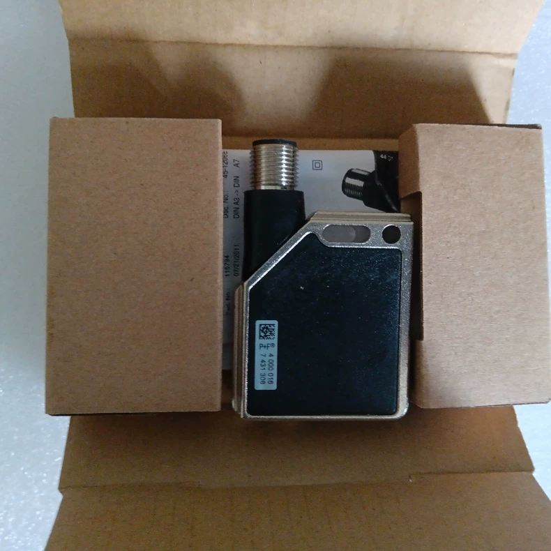 Pepperl+Fuchs Photoelectric Sensor MLV12-54-G/76B/124/128