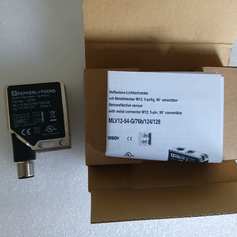 Pepperl+Fuchs Photoelectric Sensor MLV12-54-G/76B/124/128 thumbnail