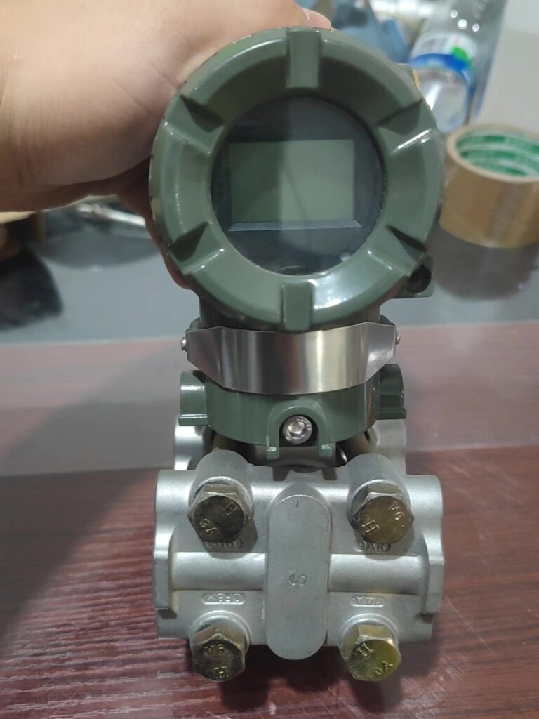 YOKOGAWA EJA120E-EES3A-60EC Pressure Transmitter thumbnail