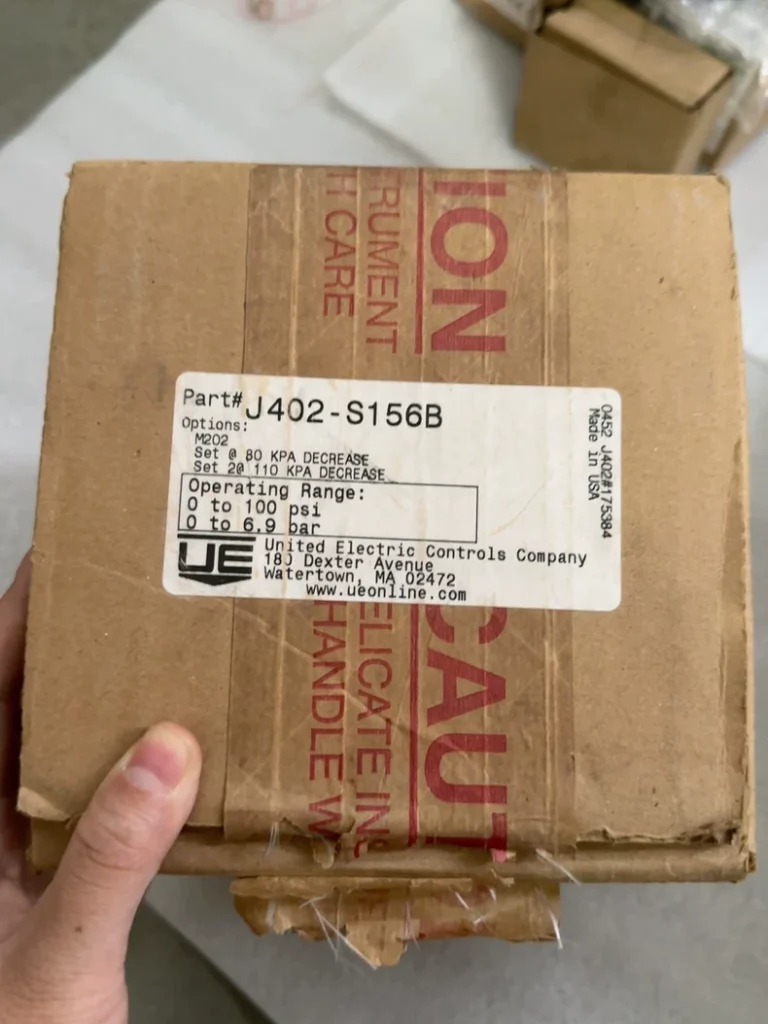UE J402-S156B Pressure Switch