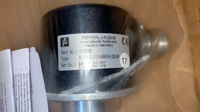 PEPPERL RVI58N-011AAR61N-02048 Encoder thumbnail