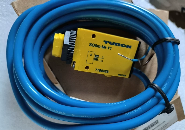 TURCK Photoelectric Sensor E06M-MI-Y1 thumbnail